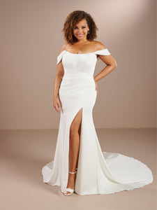 Optional Off The Shoulder Or Strapless Slim Wedding Gown In Ivory