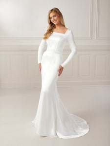 Square Neck Fit And Flare Charmeuse Satin Gown In Ivory In Ivory