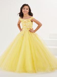 3D Lace And Tulle Off-The-Shoulder Gown In Sunshine