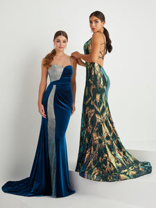 Sweetheart Neckline Gown In Teal