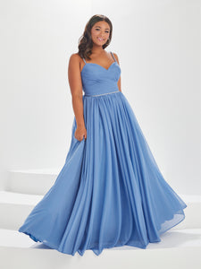 Sweetheart Neckline Beaded Gown In Ocean Blue