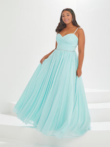 Sweetheart Neckline Beaded Gown In Aqua