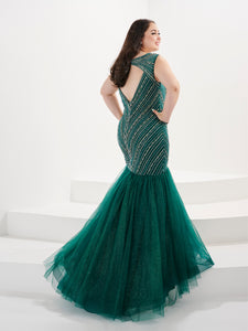 Beaded Tulle Mermaid Gown In Hunter