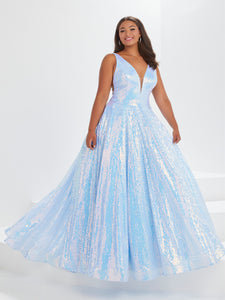Sequined Illusion Gown In Sky