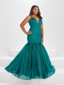 Glitter Tulle Mermaid Gown In Evergreen