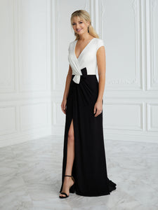 Jersey Fit-And-Flare Gown In Ivory Black