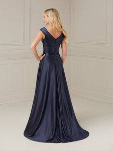 Pleated A-Line Gown With Pockets In Navy