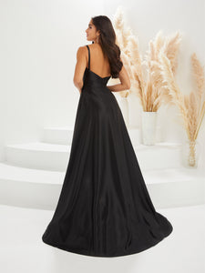 Pleated A-Line Gown With Pockets In Black